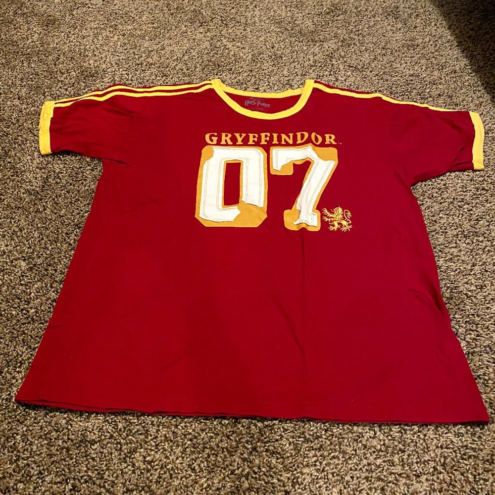 Harry Potter Gryffindor shirt